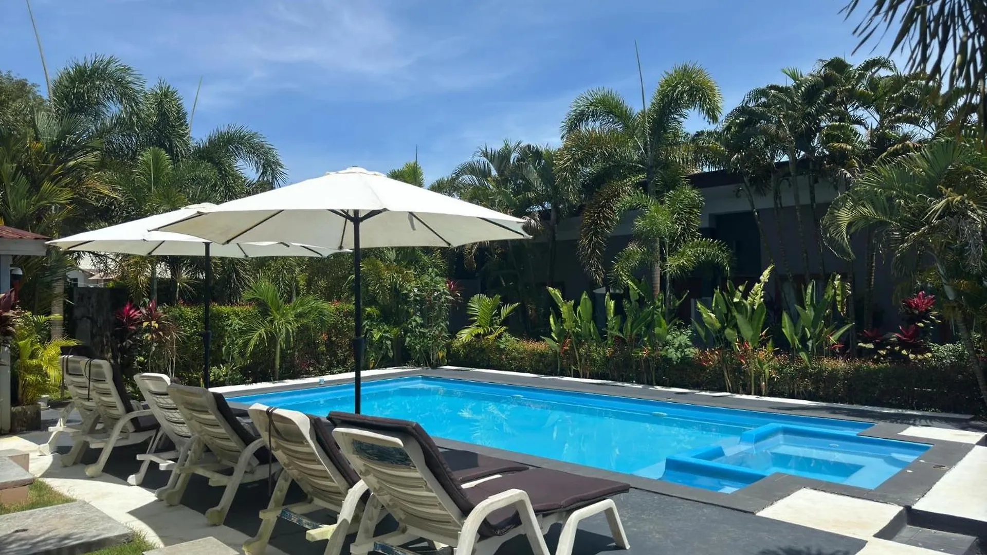 Andawa Lanta Resort Koh Lanta Thailand